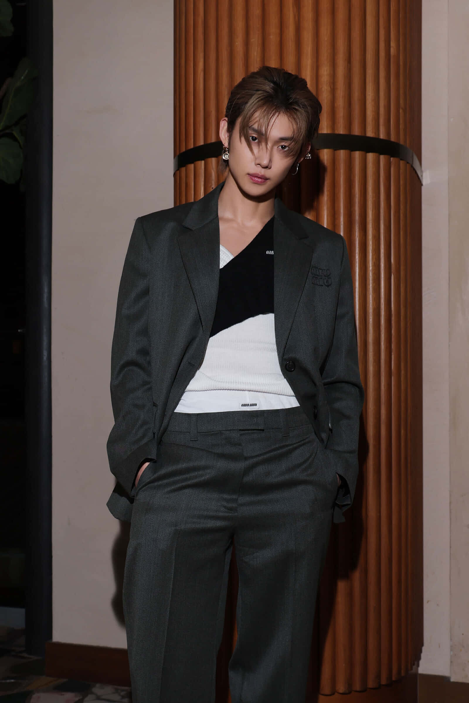 Miu Miu 3L スーツ org.jpg